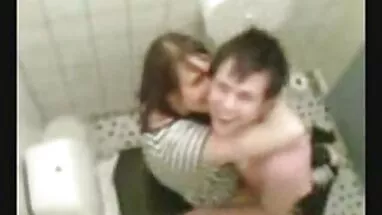 Kıllı heidi için bazı tıknaz porno amatör türbanlı tavuk tıraş ve altın