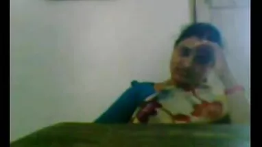 Gerçek GF damlayan amatör seks türk ve nemli